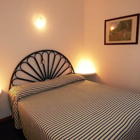 Casa Mediterranea 1 *